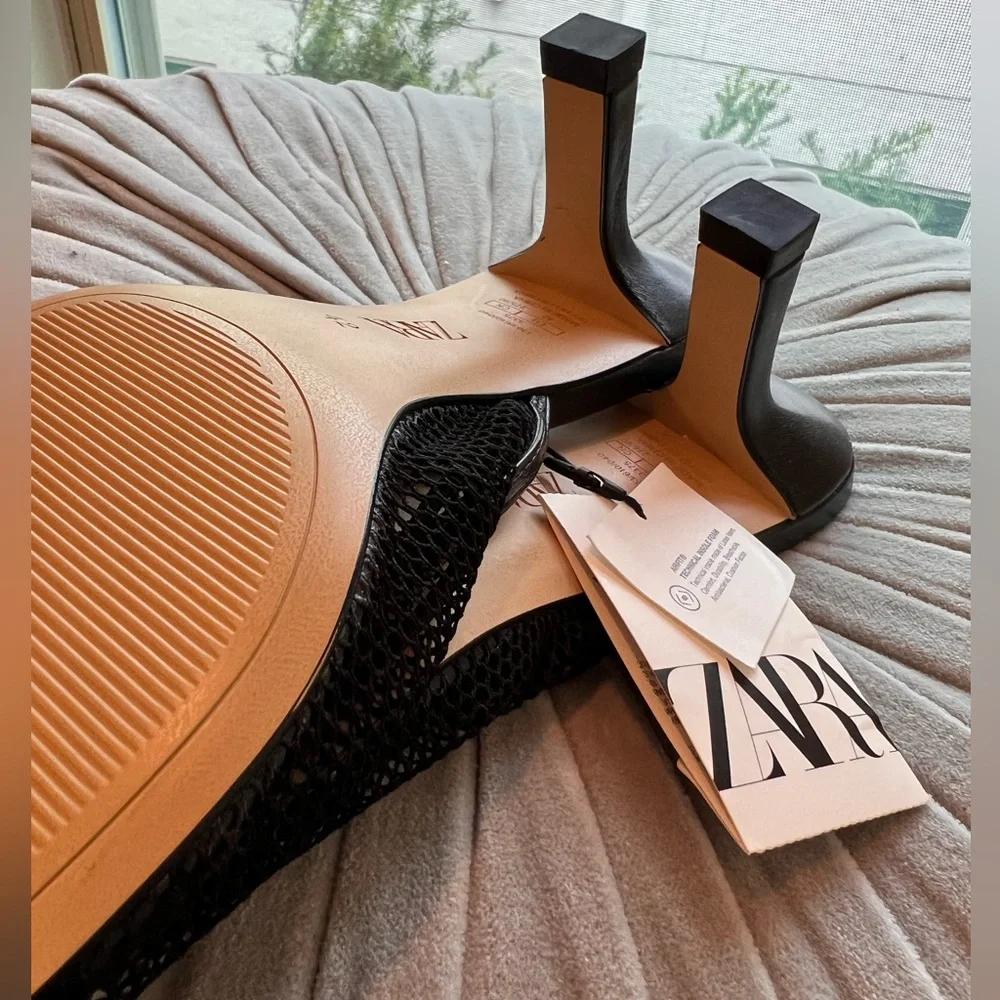 Zara sandal. New out of biz. Sz 11 Eur 42. - Picture 3 of 5